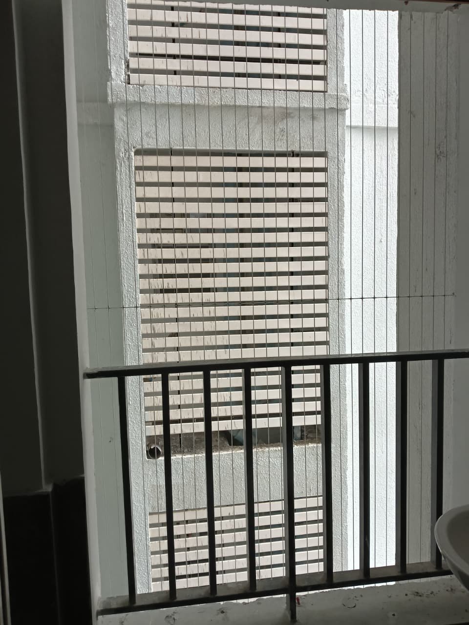 Sliding Window Invisible Grills